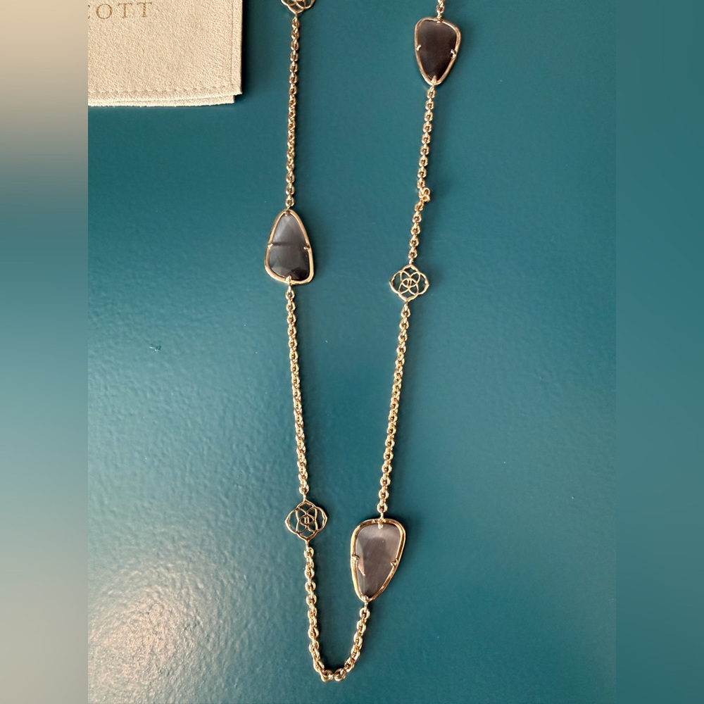 Kendra Scott gold Kinley necklace - retired and rare